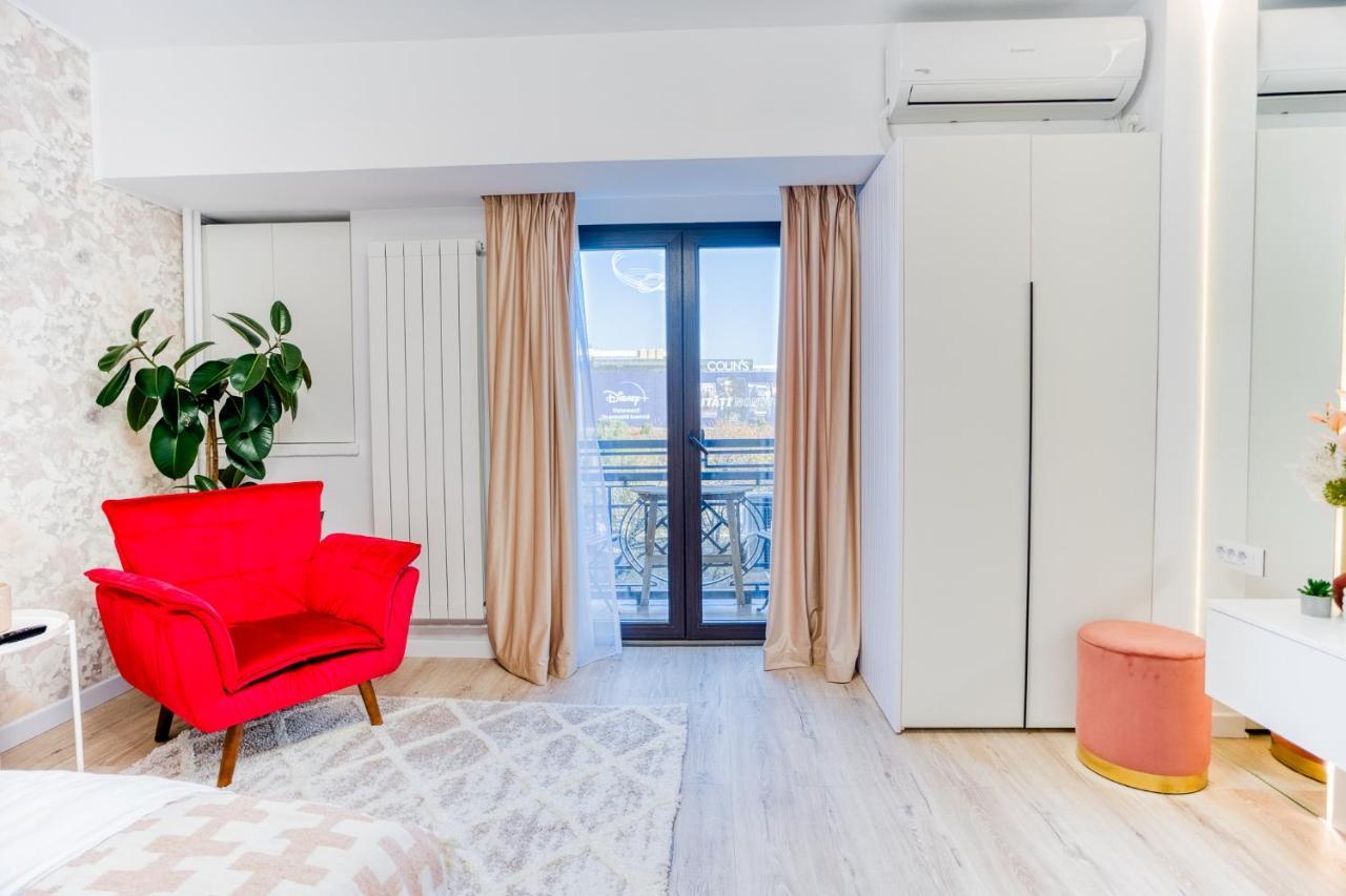 Hi Apartment Bukares Bagian luar foto