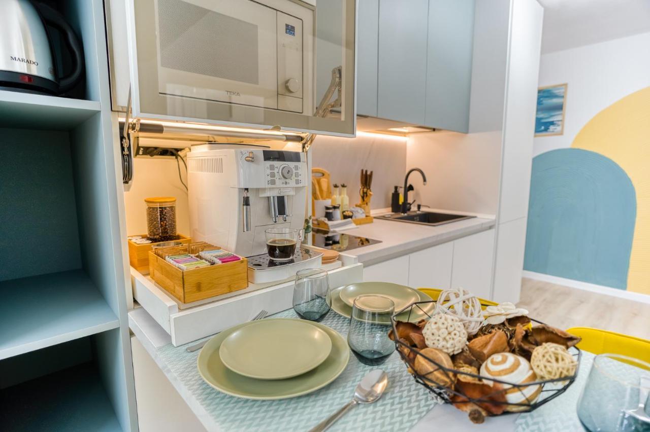 Hi Apartment Bukares Bagian luar foto